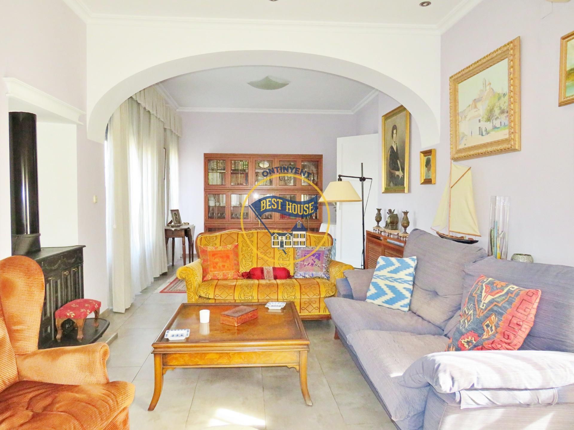 Wohnung zum Verkauf in Cocentaina mit Klimaanlage, Terrasse und Abstellraum