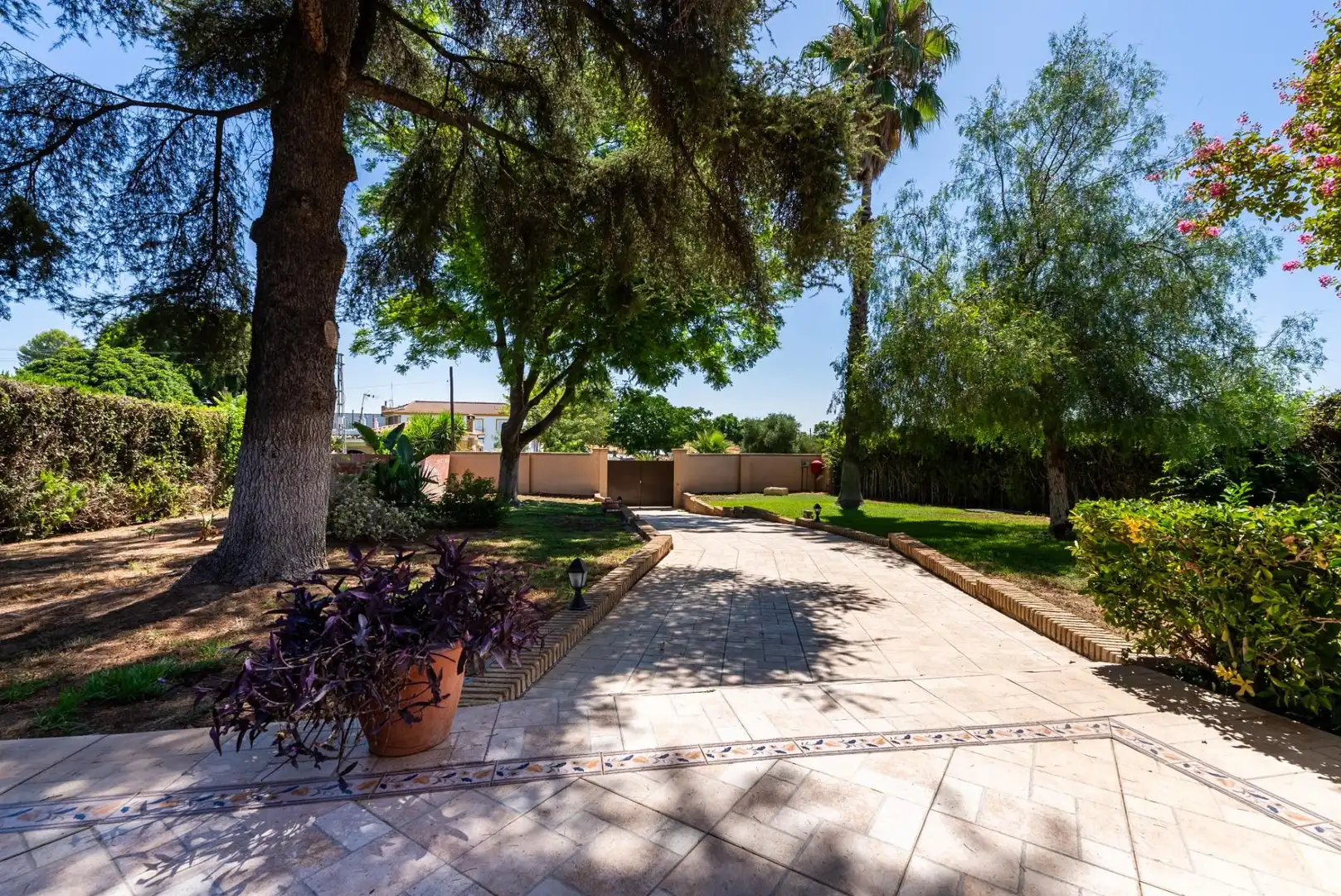 Villa avec piscine à vendre à Calle de los Tulipanes, imagen 2