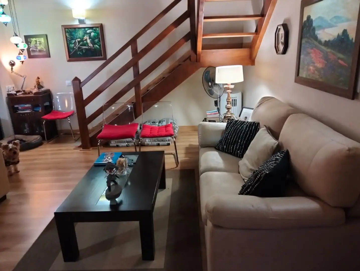 Sala d'estar de Casa o xalet en venda en Las Navas de la Concepción amb Terrassa i Moblat