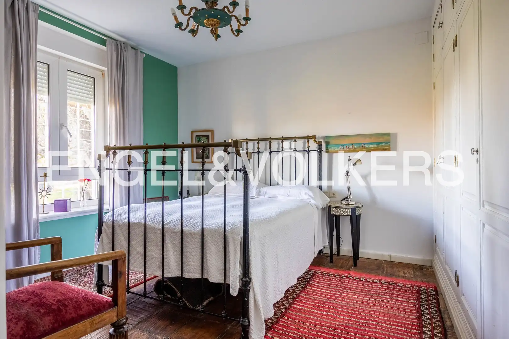 Bedroom of Houses for sale in Valencina de la Concepción  with Air Conditioner, Heating and Private garden