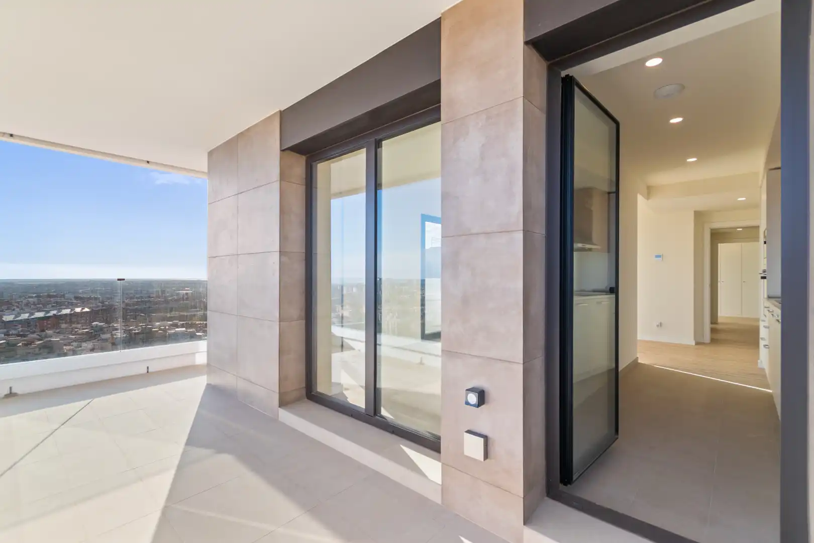 Piso de alquiler en Esplugues de Llobregat con Aire acondicionado, Calefacción y Terraza