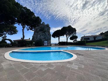 Doppelhaushälfte mit Pool zum Verkauf in L'Estartit Poble