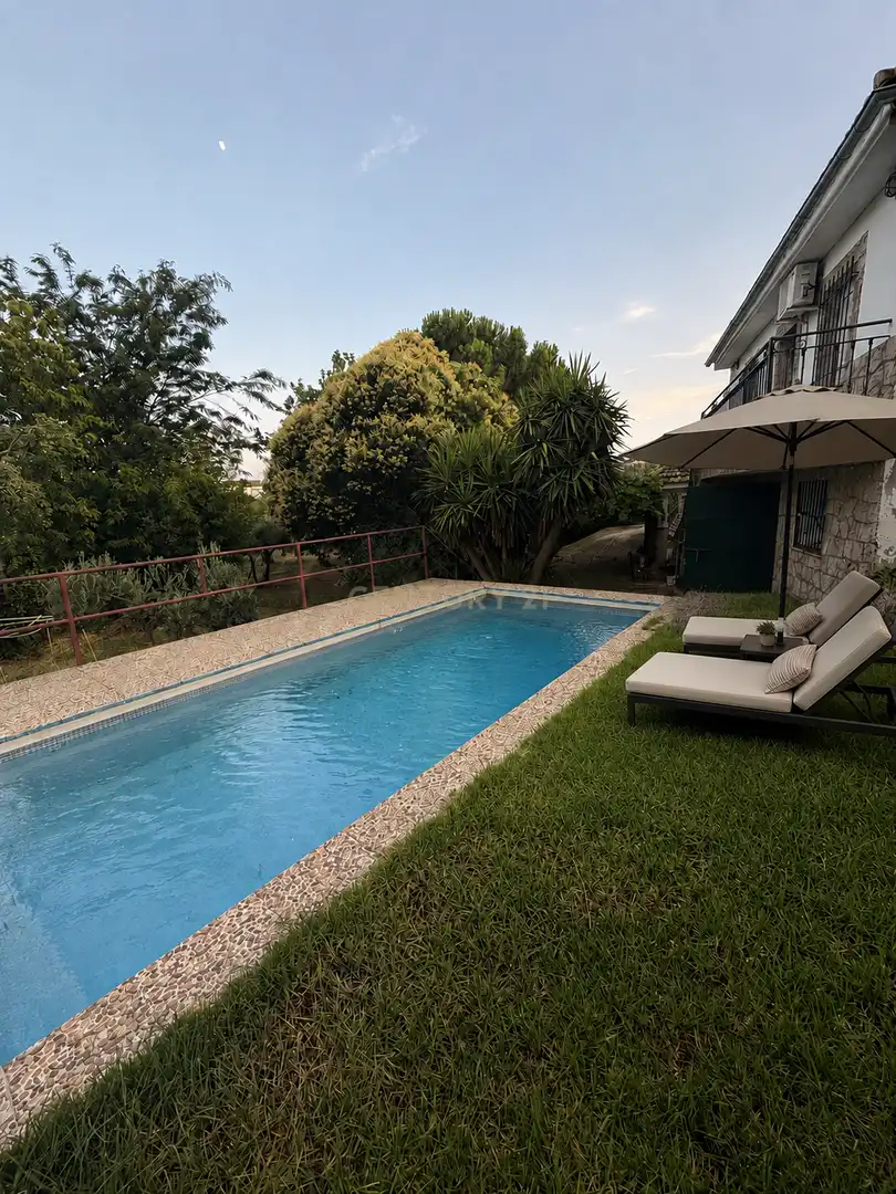 Piscina de Casa o xalet en venda en Trujillo amb Aire condicionat, Jardí privat i Traster
