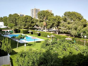 Apartament amb piscina de lloguer a VAN GOGH