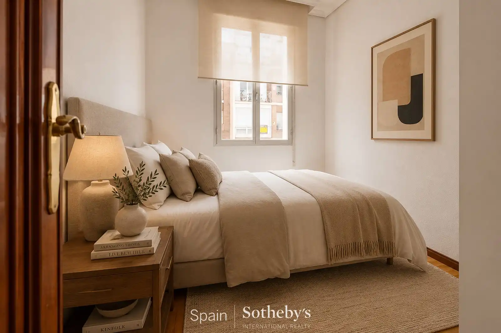 Bedroom of Apartments for sale in Madrid  with Air Conditioner and Heating