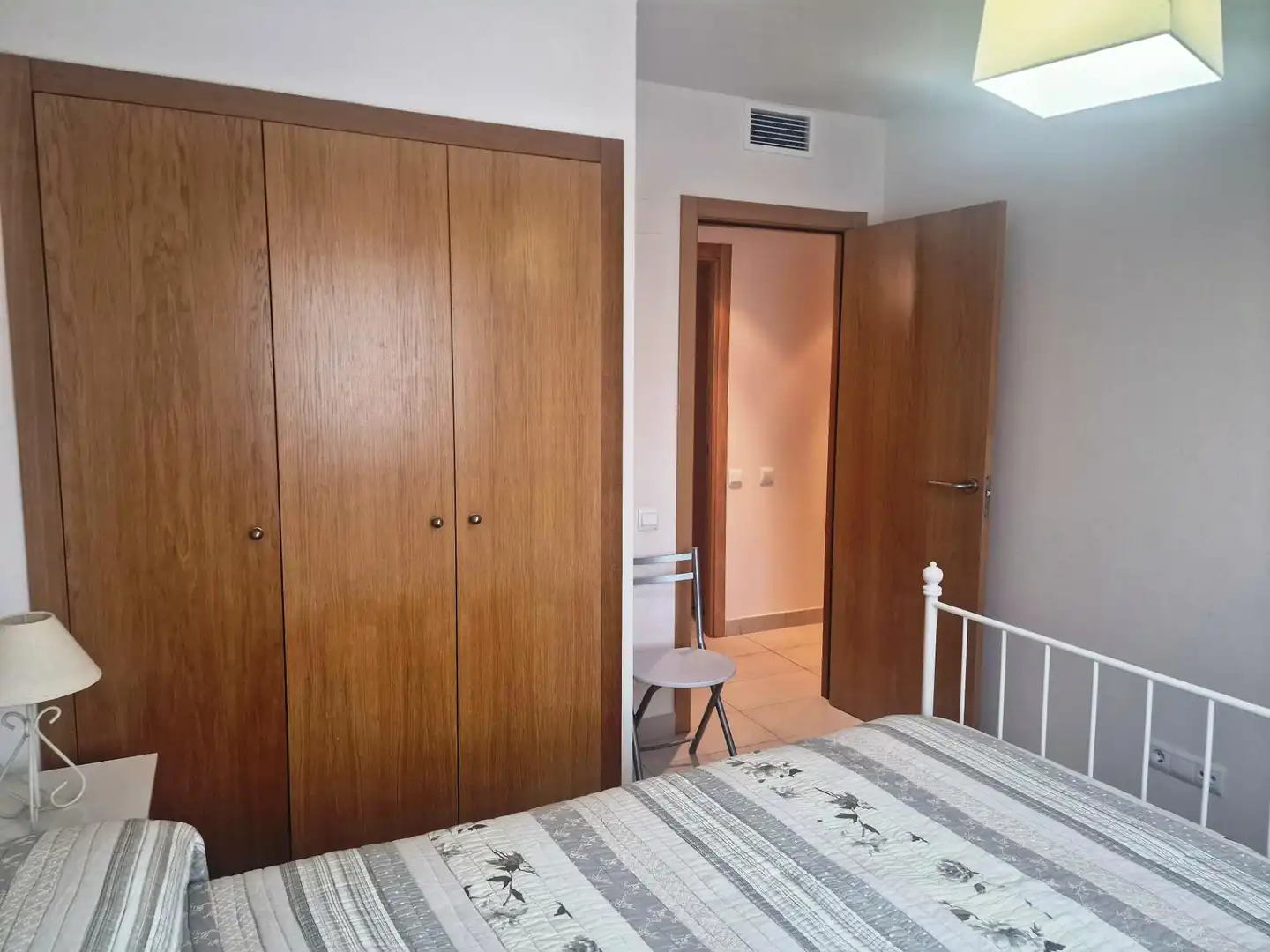 Bedroom of Flat for sale in Cambrils  with Air Conditioner, Furnished and Community pool