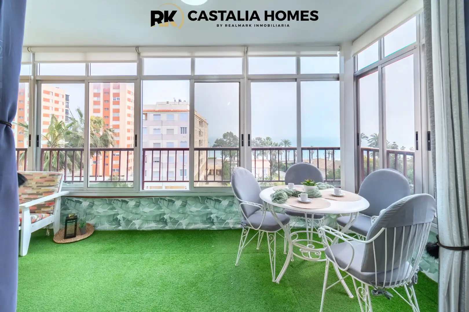 Habitación de Apartamento en venta en Benicasim / Benicàssim con Terraza y Piscina comunitaria