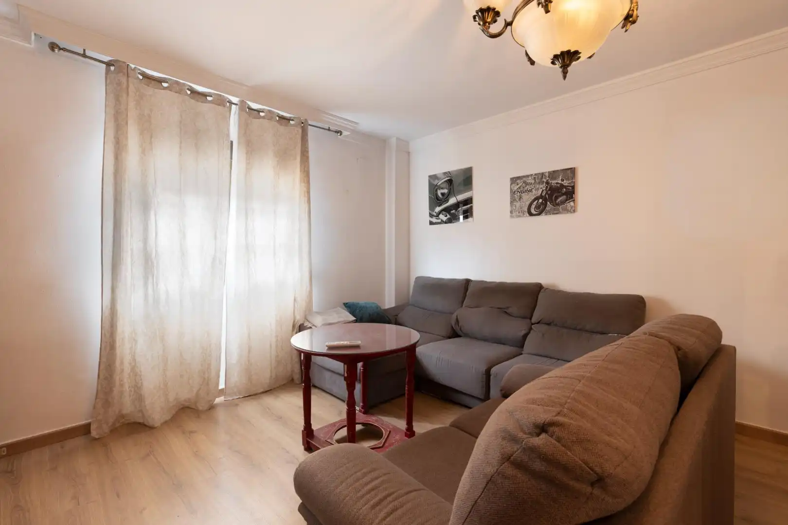 Sala d'estar de Casa o xalet en venda en Iznalloz