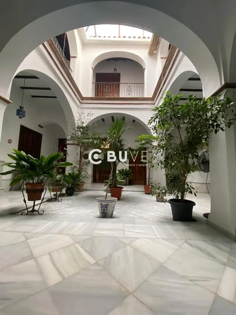 Casa o chalet en venta en Lebrija con Calefacción, Jardín privado y Terraza