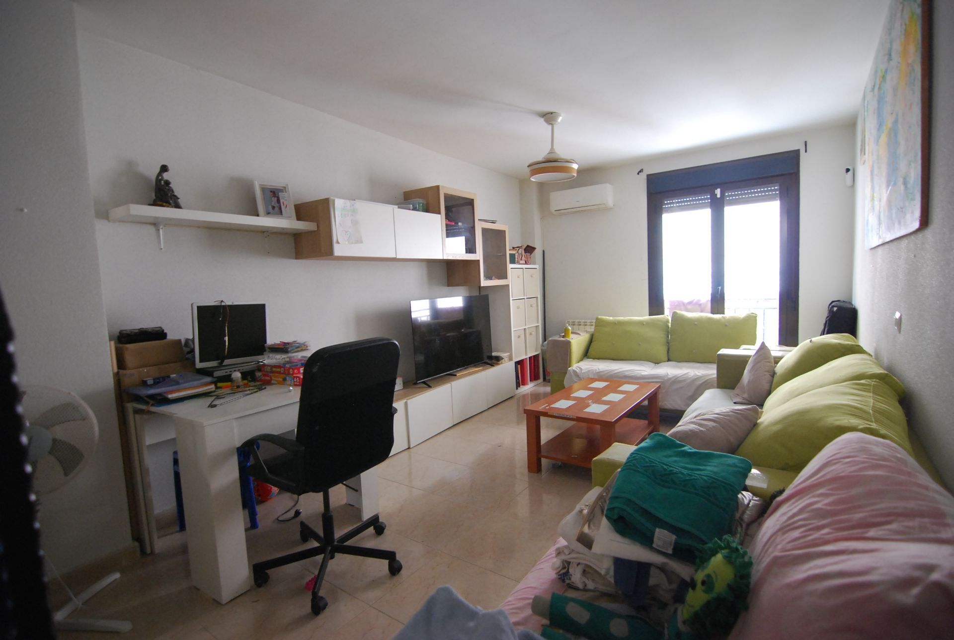 Living room of Flat for sale in Añover de Tajo  with Air Conditioner and Heating