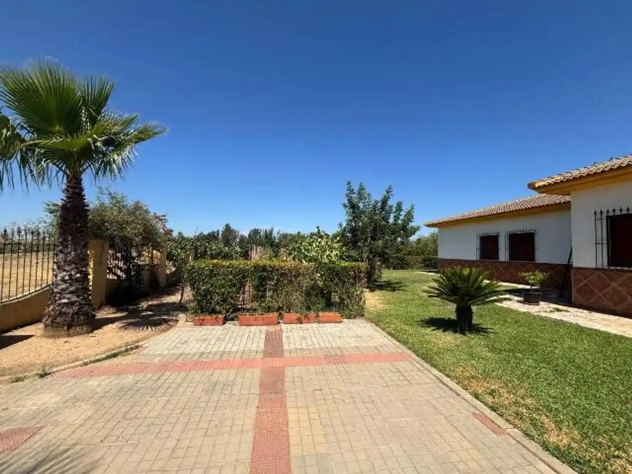 Villa mit Pool zum Verkauf in San Bartolomé de la Torre, imagen 3