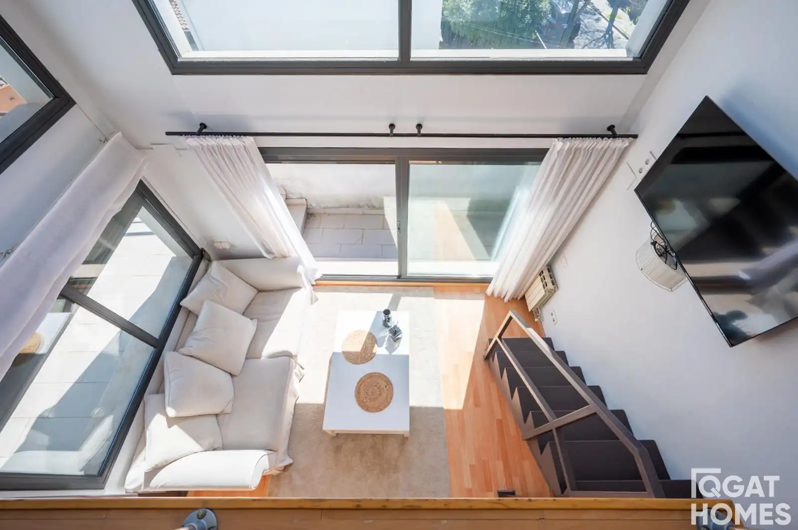 Sala de estar de Piso en venta en Sant Cugat del Vallès con Aire acondicionado, Calefacción y Terraza