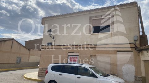 Foto 2 de Casa adosada en venta en Tobarra, Albacete