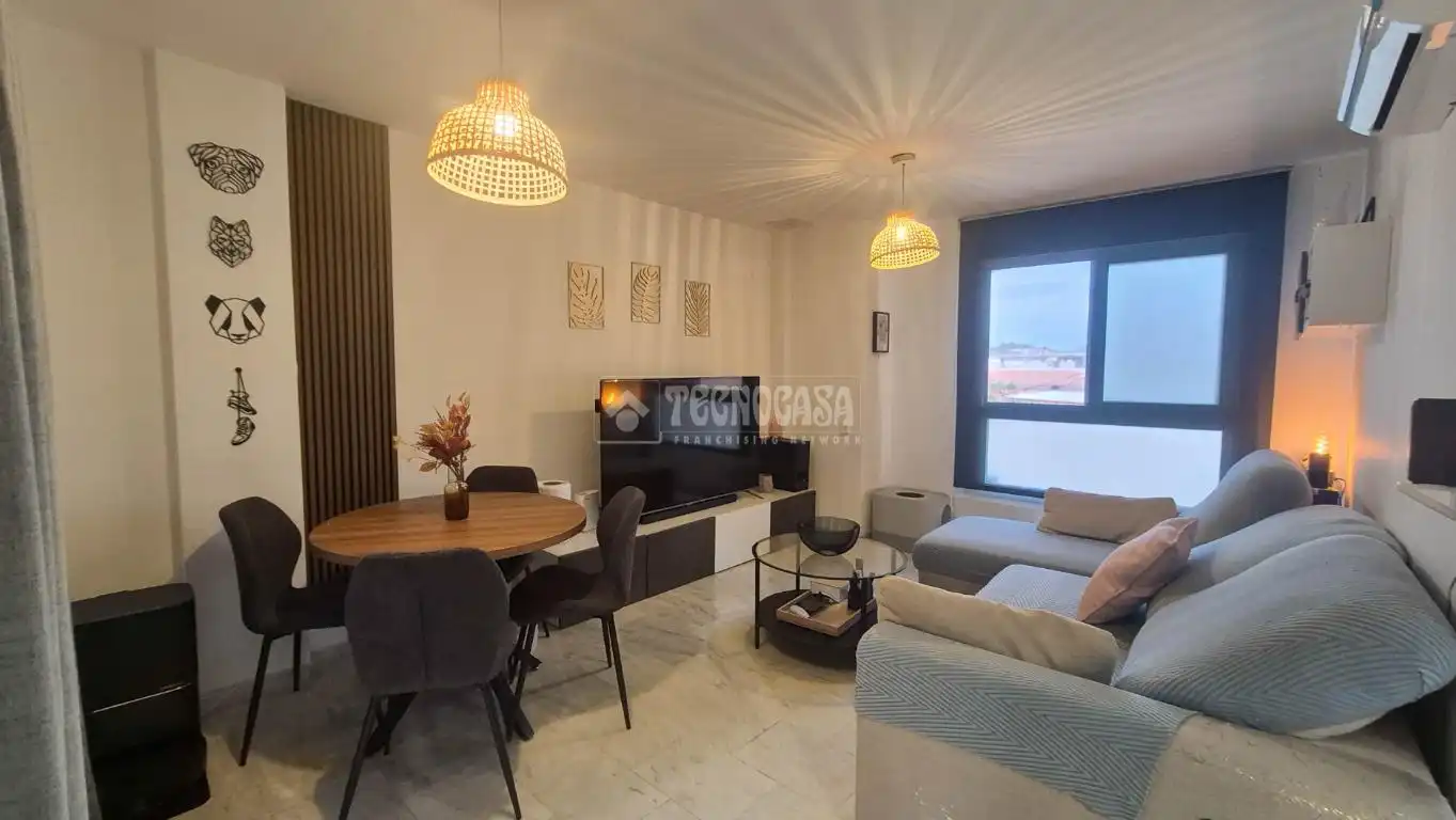 Living room of Detached homes for sale in Málaga  with Storage room and Community pool