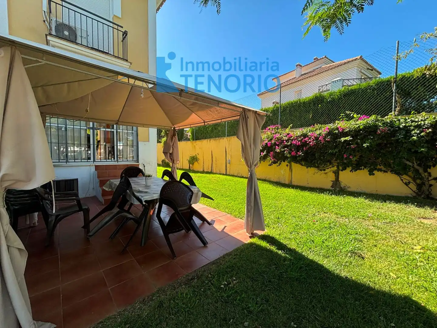 Adossat amb piscina en venda a DE LAS CUMBRES