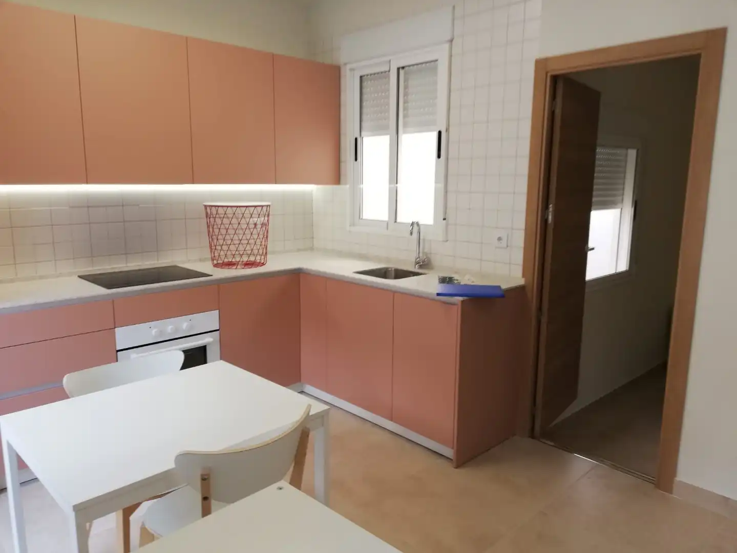 Küche von Dachboden zur Miete in Murcia mit Klimaanlage, Heizung und Terrasse