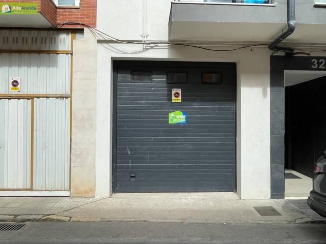 Garaje en Venta en Plaza de Toros - Las Tenerías