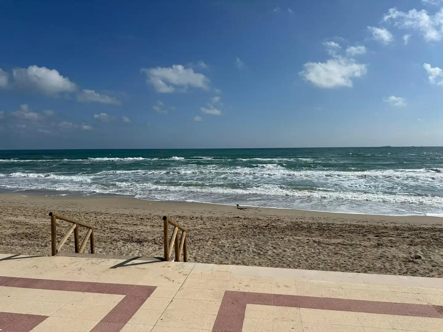 Exterior view of Flat for rent in La Manga del Mar Menor  with Air Conditioner, Terrace and Community pool