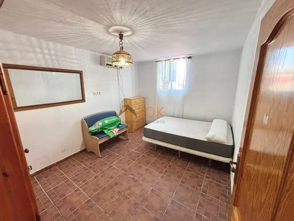Bedroom of Houses for sale in El Borge  with Terrace and Swimming Pool