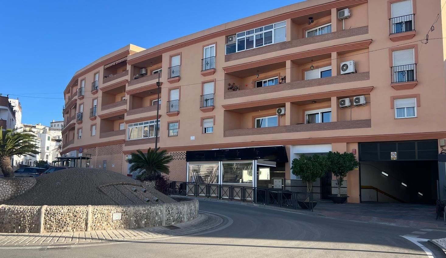 Exterior view of Apartment for sale in Coín  with Air Conditioner, Heating and Terrace