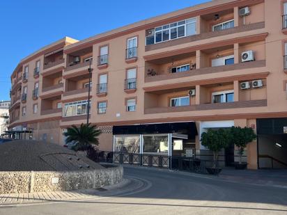 Vista exterior de Apartament en venda en Coín amb Aire condicionat, Calefacció i Terrassa