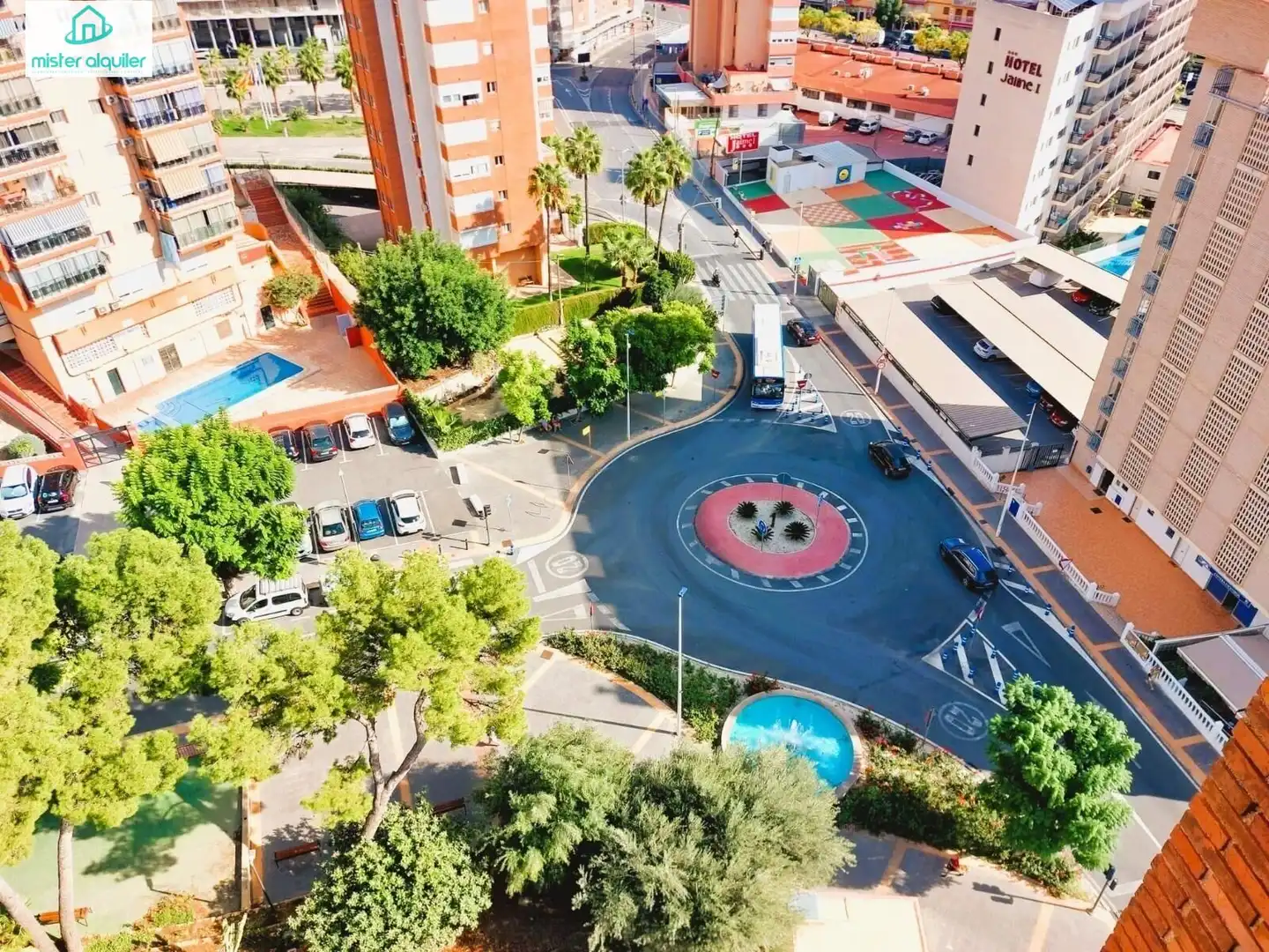Exterior view of Apartments for rent in Benidorm  with Air Conditioner, Heating and Private garden