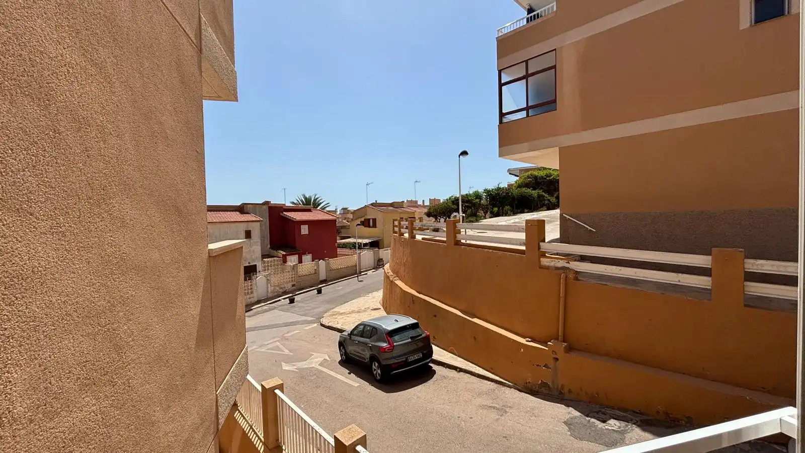 Außenansicht von Wohnungen zum Verkauf in Cartagena mit Klimaanlage, Heizung und Terrasse