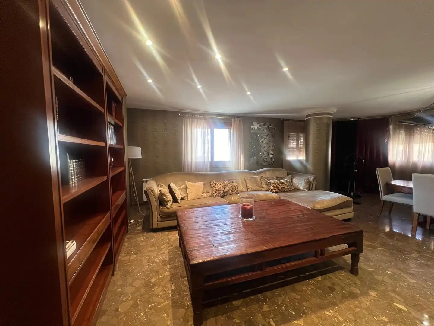 Sala de estar de Piso de alquiler en Tavernes de la Valldigna con Aire acondicionado y Amueblado