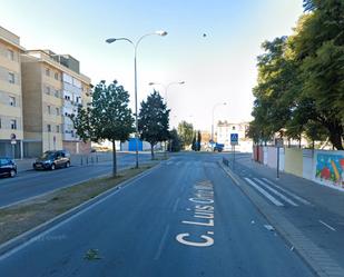 Vista exterior de Pis en venda en  Sevilla Capital