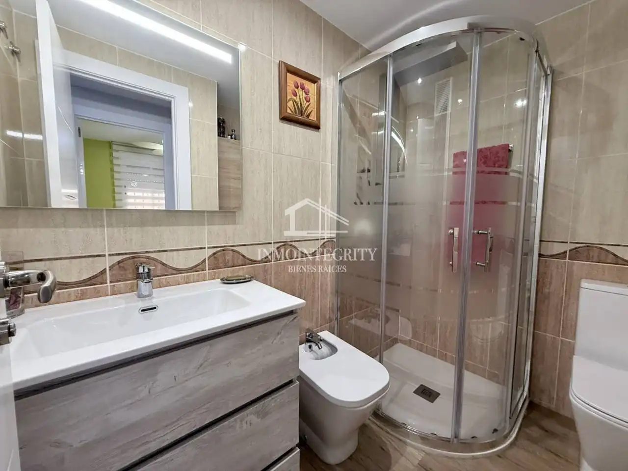 Bathroom of Apartments for sale in Oropesa del Mar / Orpesa  with Air Conditioner, Terrace and Furnished