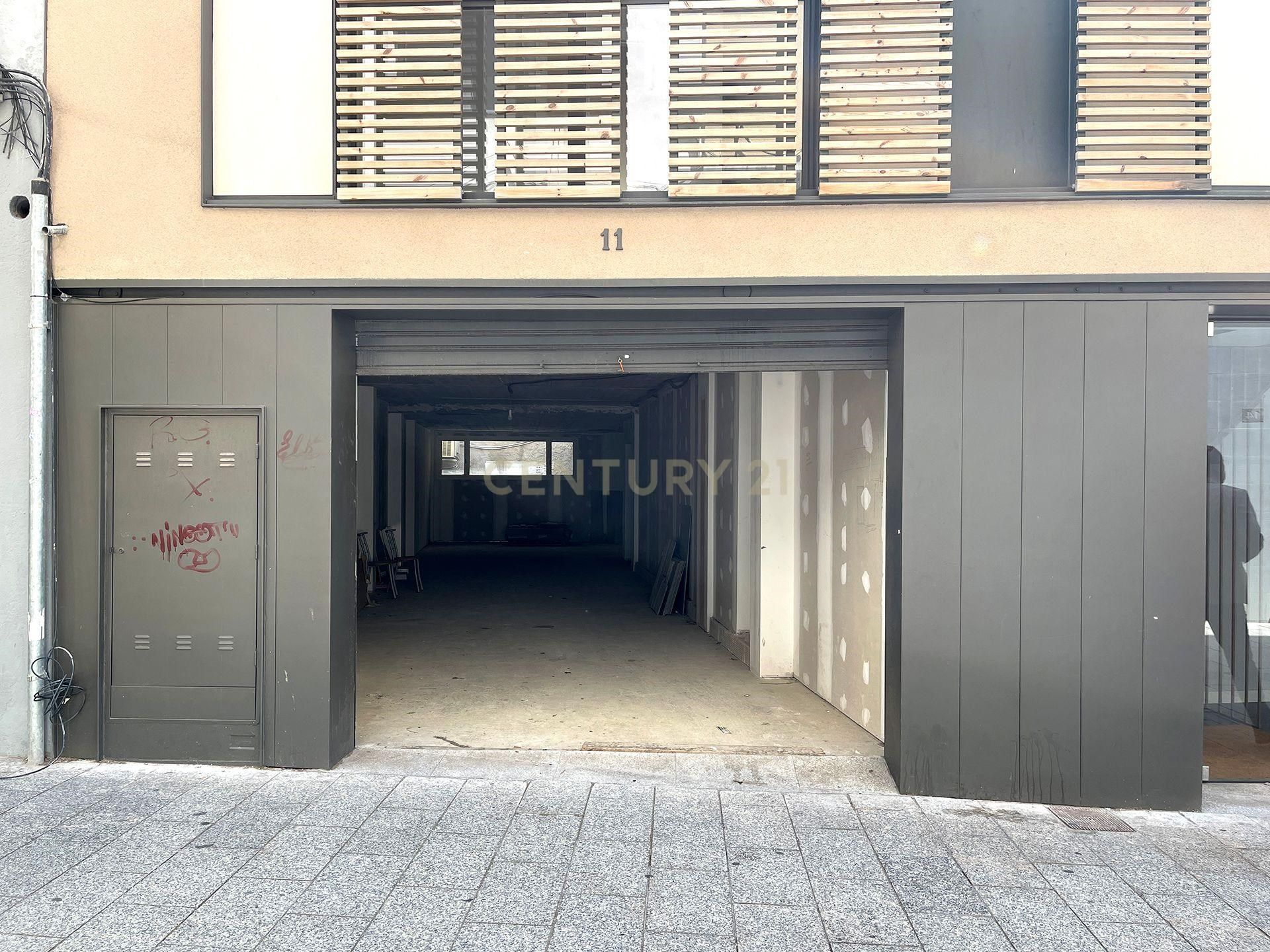 Office for sale in Centre