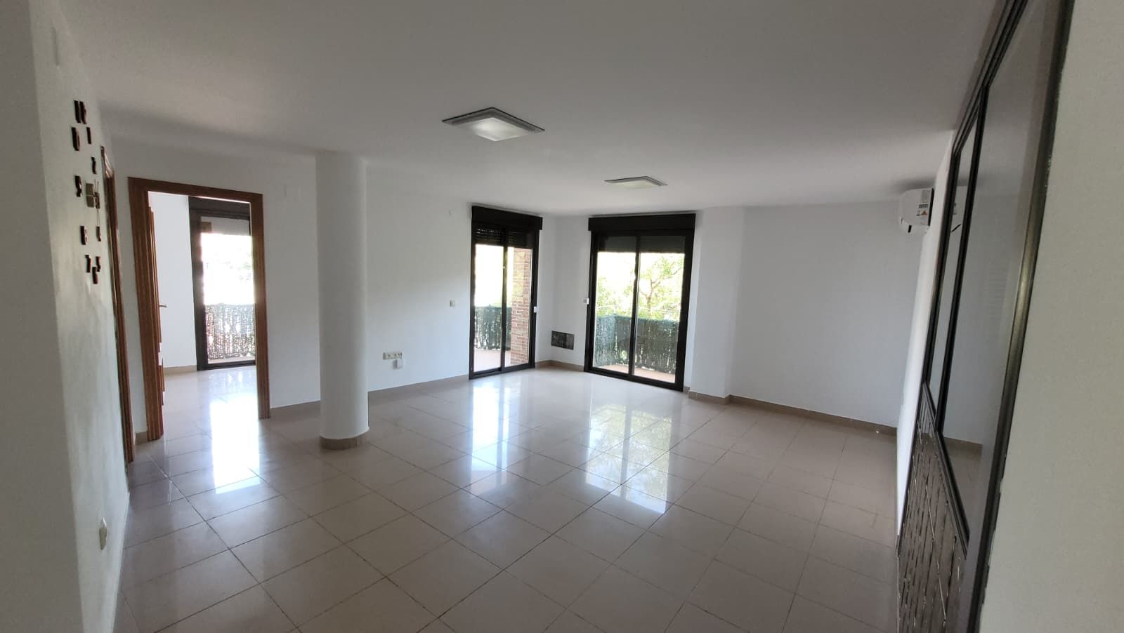 Sala d'estar de Apartament de lloguer en L'Eliana amb Aire condicionat, Calefacció i Terrassa