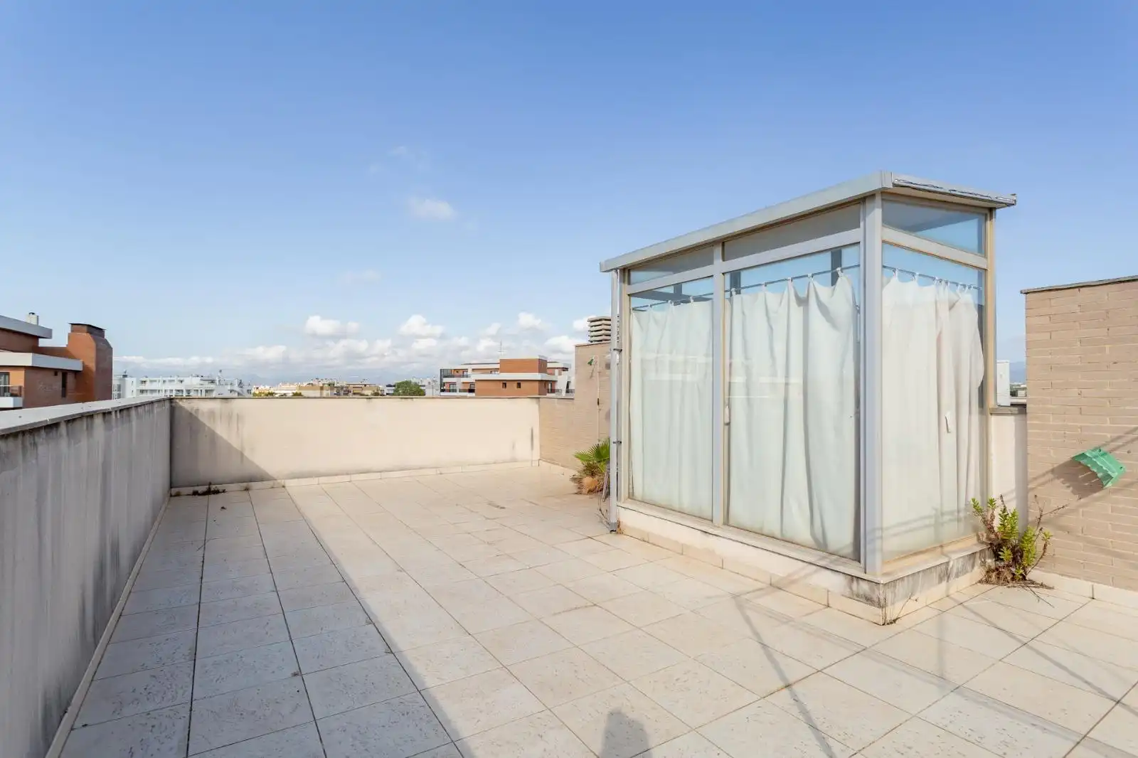 Terrasse von Wohnung zum Verkauf in Salou mit Klimaanlage, Privatgarten und Terrasse
