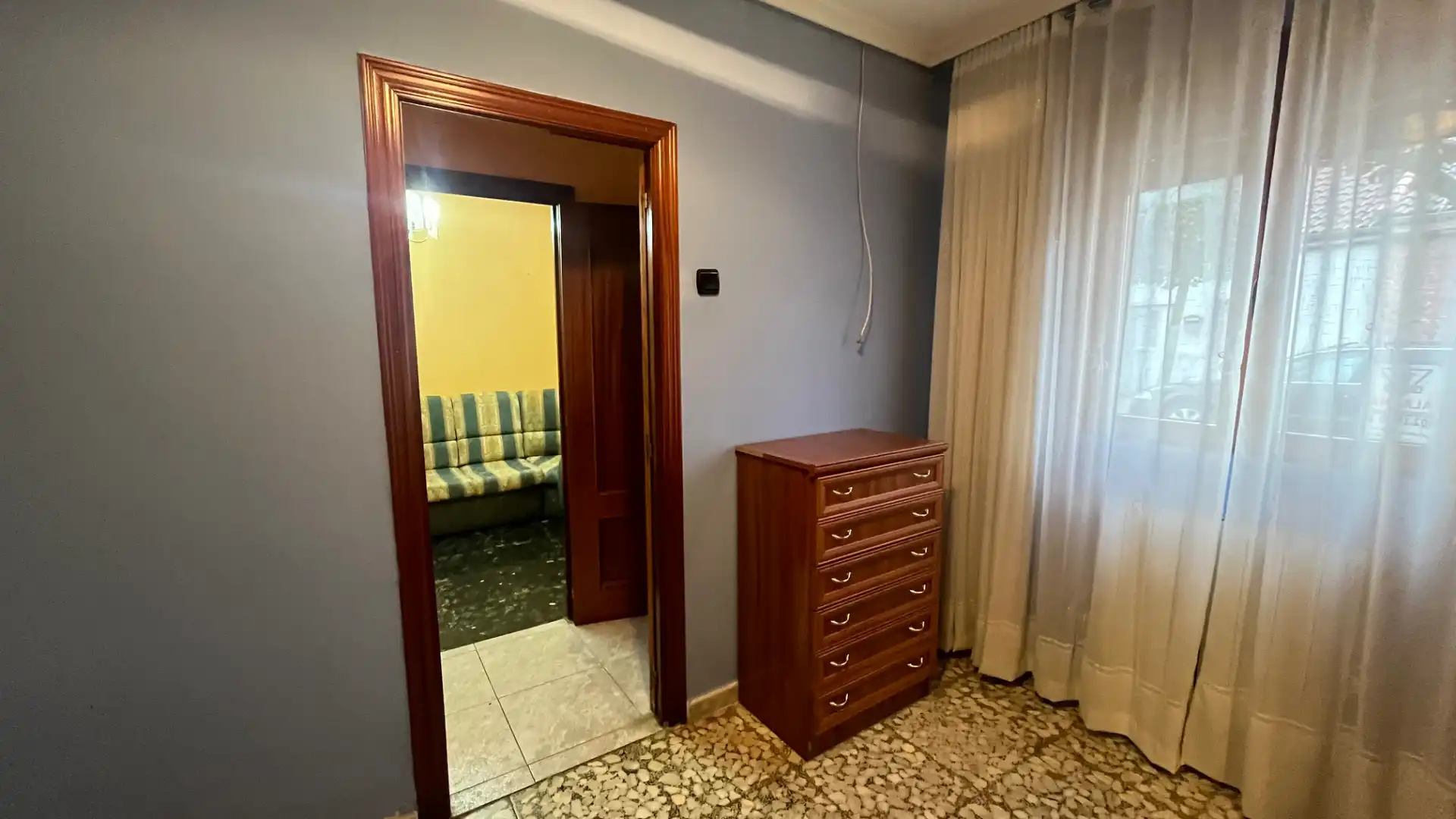 Dormitori de Casa o xalet en venda en Valladolid amb Calefacció i Moblat