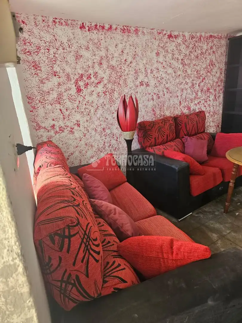 Wohnzimmer von Einfamilien-Reihenhaus zum Verkauf in Jayena