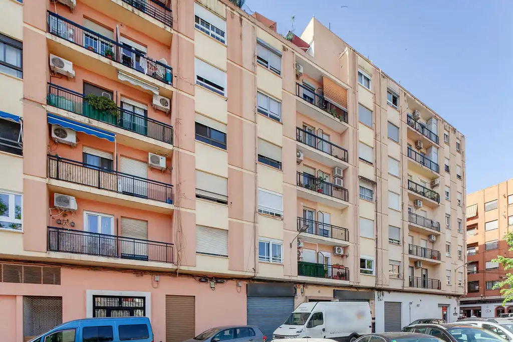 Vista exterior de Pis en venda en Valencia