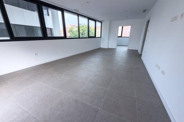 Piso en Venta en  RONDA LEVANTE en La Fama