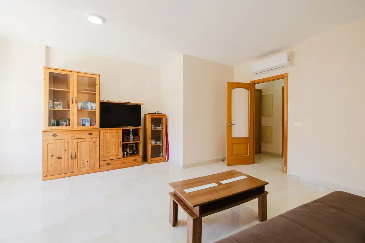 Living room of Flat for sale in Nerja  with Air Conditioner, Heating and Storage room