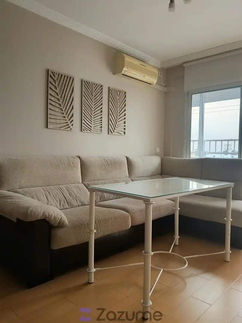 Wohnzimmer von Wohnung zur Miete in Sevilla mit Klimaanlage, Heizung und Möbliert