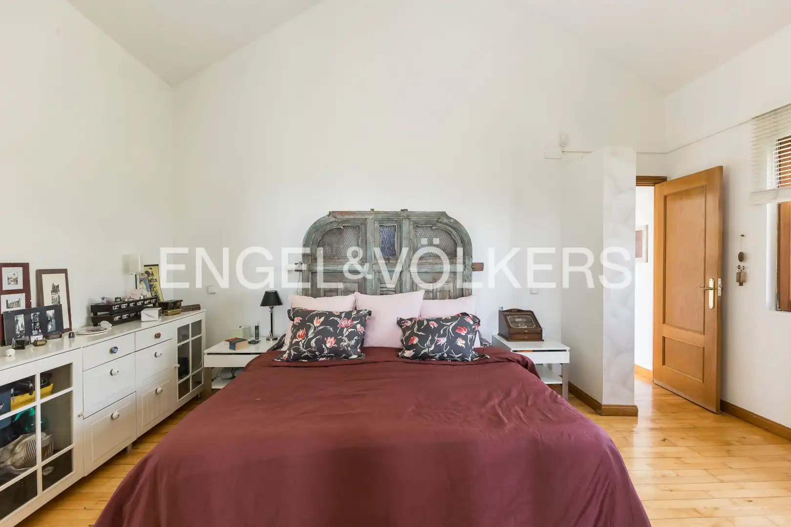 Bedroom of Houses for sale in Valdemorillo  with Air Conditioner, Heating and Private garden
