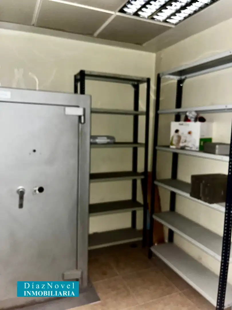 Local en venda en Vélez-Málaga amb Aire condicionat