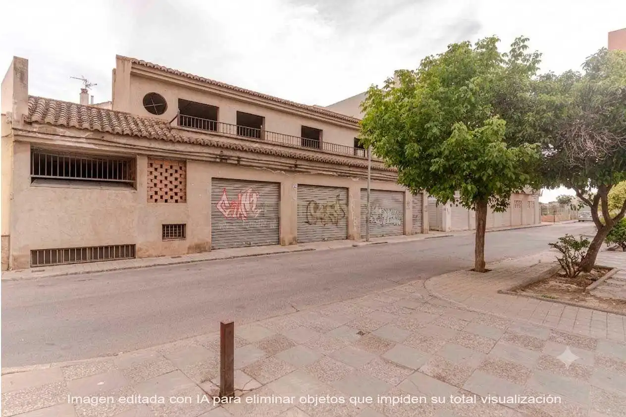 Inmuebles singulares en venta en CL CRISTOBAL HALFFTER 14SANTA FE (GRANADA) 14, imagen 3