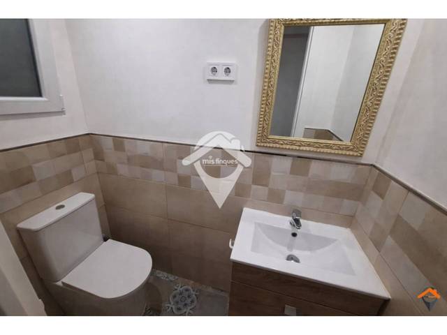 Casa-chalet en Venta en Calle Sequía en Poble - Casc Antic