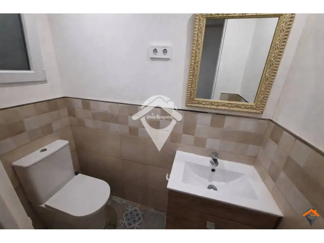 Bany de Casa o xalet en venda en Castellar del Vallès amb Aire condicionat i Terrassa