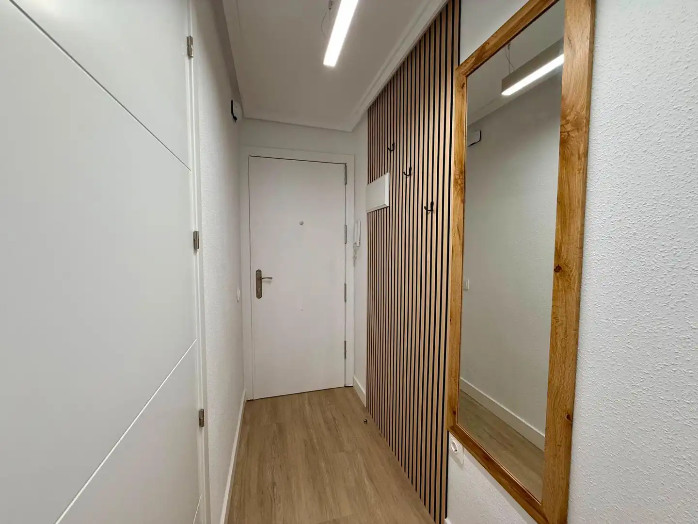 Ático con ascensor en venta en Calle C. la Loma 80, imagen 25