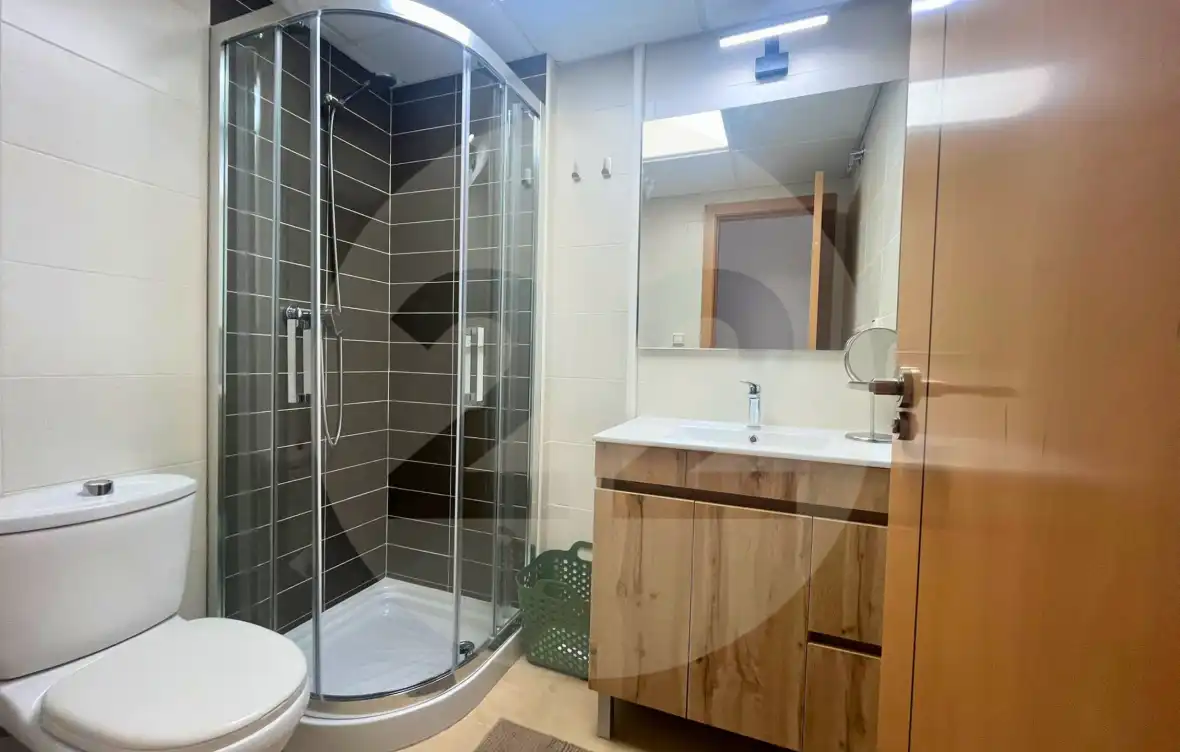 Bathroom of Apartments for rent in Orihuela  with Air Conditioner, Terrace and Swimming Pool