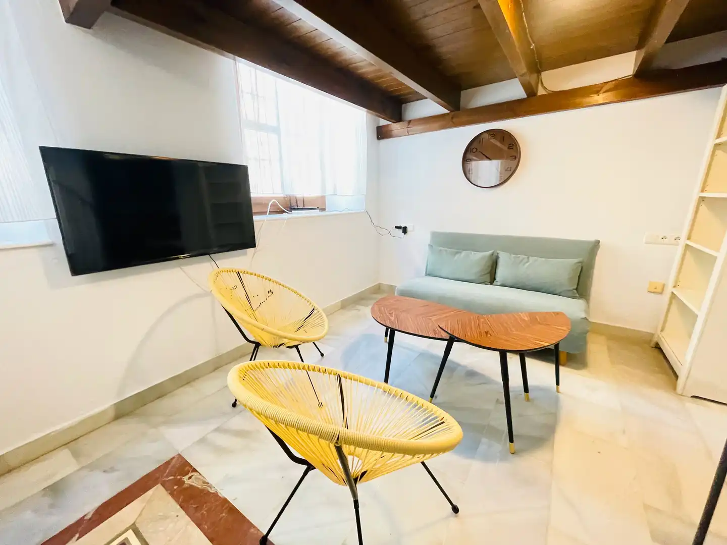 Sala d'estar de Dúplex de lloguer en Málaga amb Aire condicionat, Calefacció i Moblat
