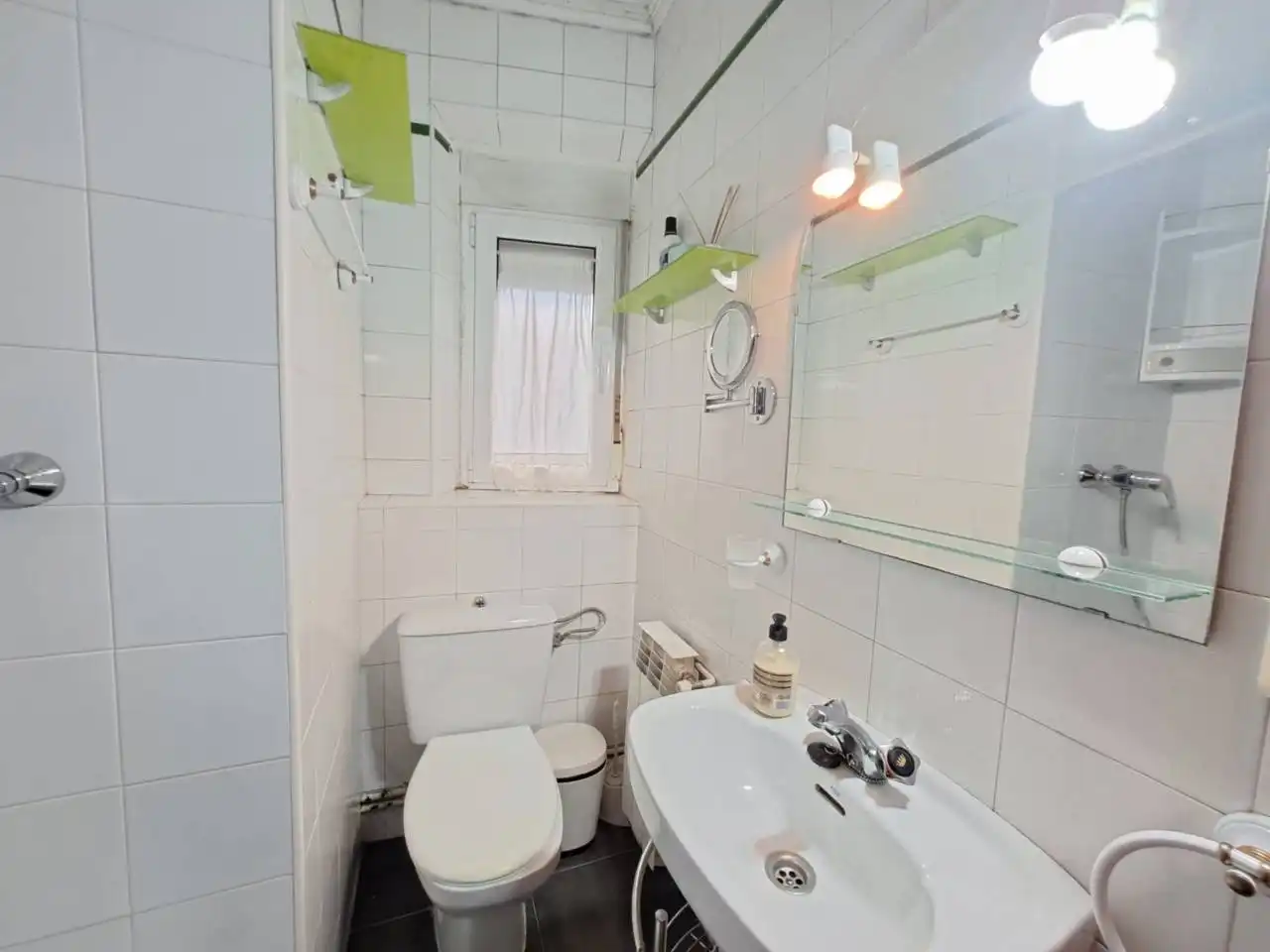 Baño de Piso en venta en Burgos con Calefacción y Parquet