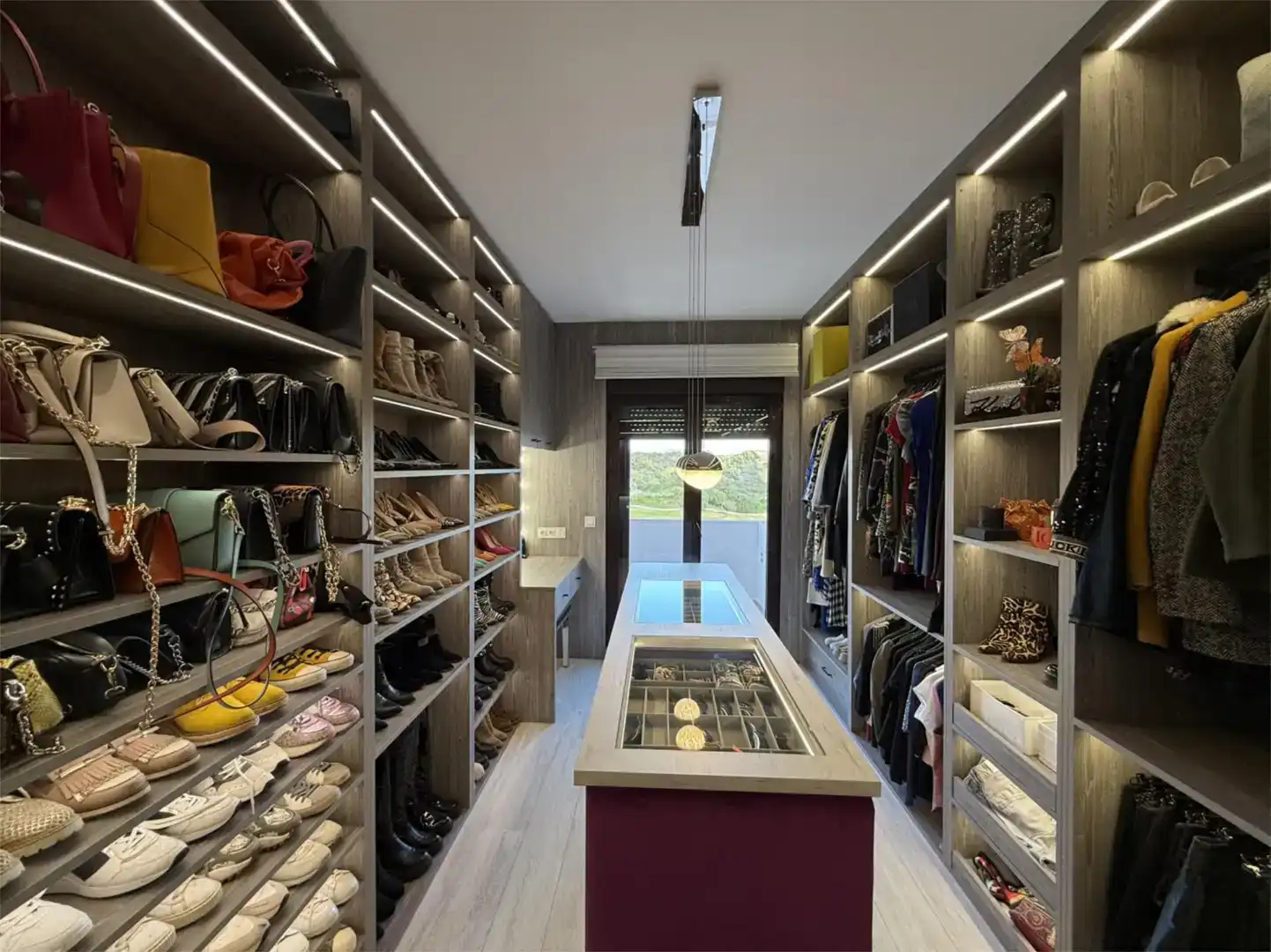 Piso en venta en Estepona con Aire acondicionado, Piscina y Balcón