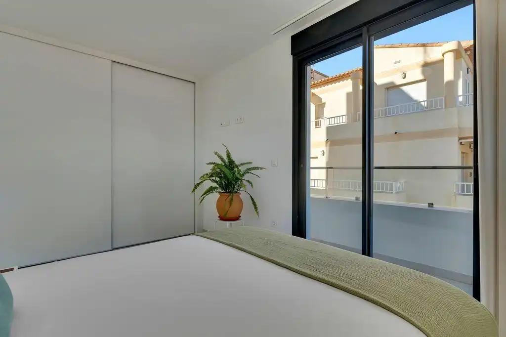 Dormitori de Àtic en venda en Oliva amb Aire condicionat, Calefacció i Terrassa